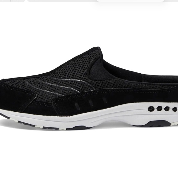 Easy Spirit TravelTime Women’s Slip-On Clog, Arch Support Comfort Walking Shoe - Picture 4 of 6